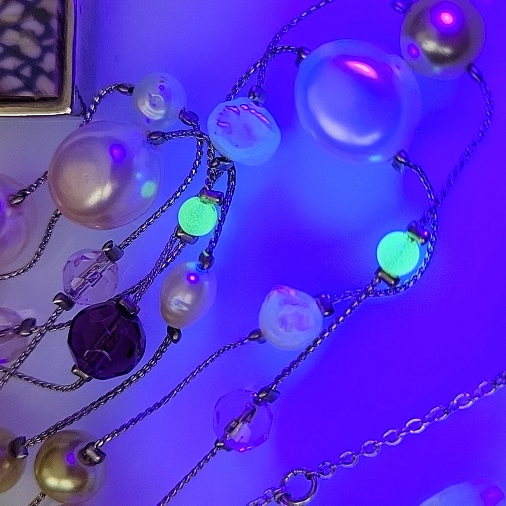 Jewelry, lot 10 pieces for wear, craft, art, and some uranium glass